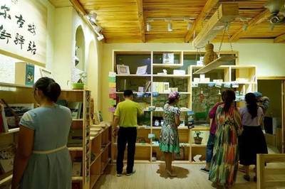 絲路新驛 探訪喀什異域風(fēng)情主題郵局，解鎖郵政文化與展覽服務(wù)新體驗(yàn)